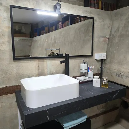 D'hotes Goudin Avion