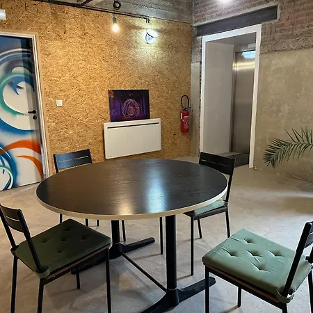 D'hotes Goudin Avion